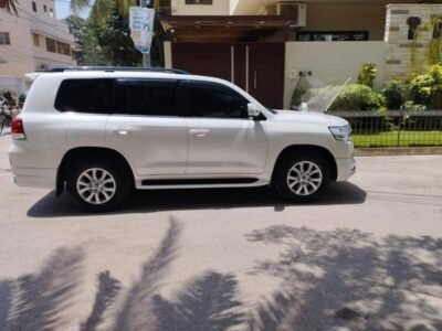 toyota LandCruser