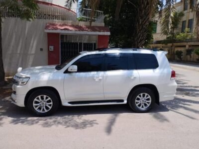 toyota LandCruser