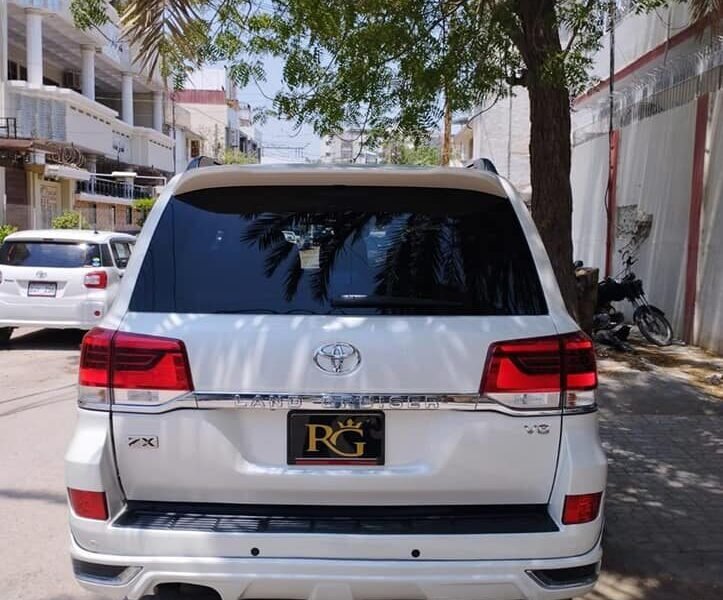 toyota LandCruser