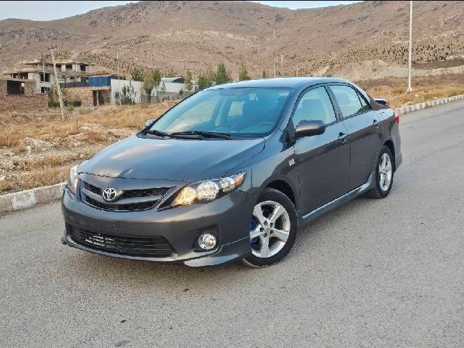 کرولا کانادایی